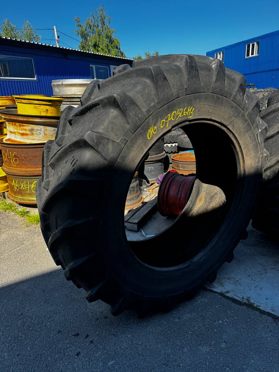 Michelin 520/85R42 162A8/B — фото 2