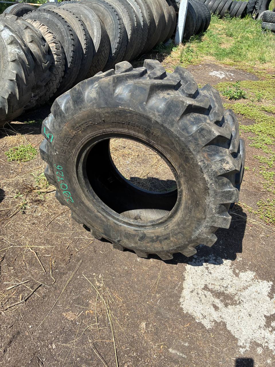 Шина Б/У 12,5-18 JCB (Sitemaster) 290726/5 — фото 2