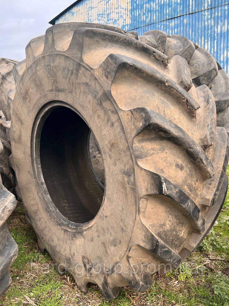 Шина Б/У 600/70R28 (Michelin) — фото 1